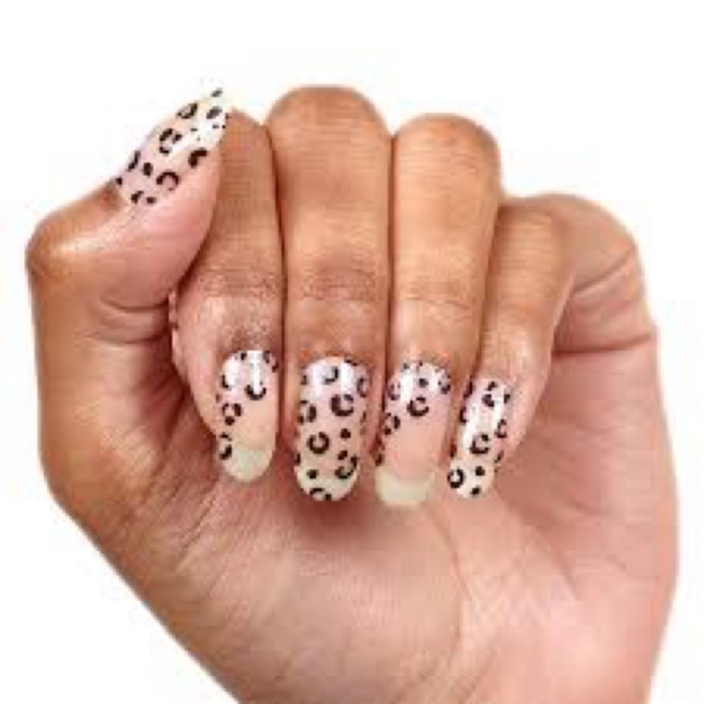 Color Street SPOT ON Clear Overlay Black & Clear Leopard Animal Print Set - Picture 1 of 6